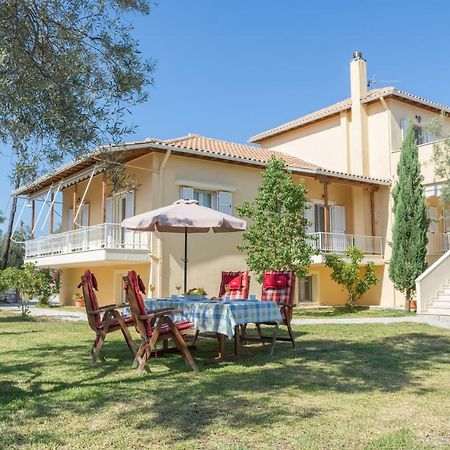 Oli Terra Apartment Lefkada City ภายนอก รูปภาพ