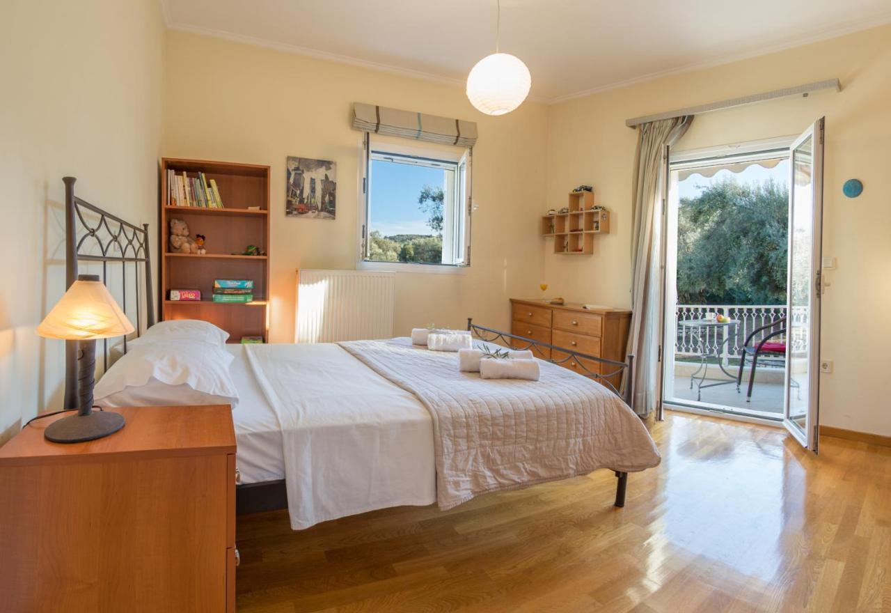 Oli Terra Apartment Lefkada City ภายนอก รูปภาพ