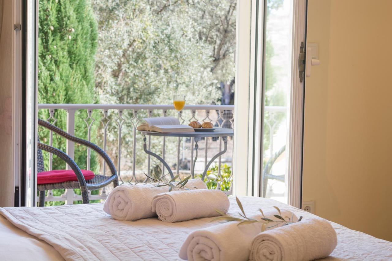Oli Terra Apartment Lefkada City ภายนอก รูปภาพ