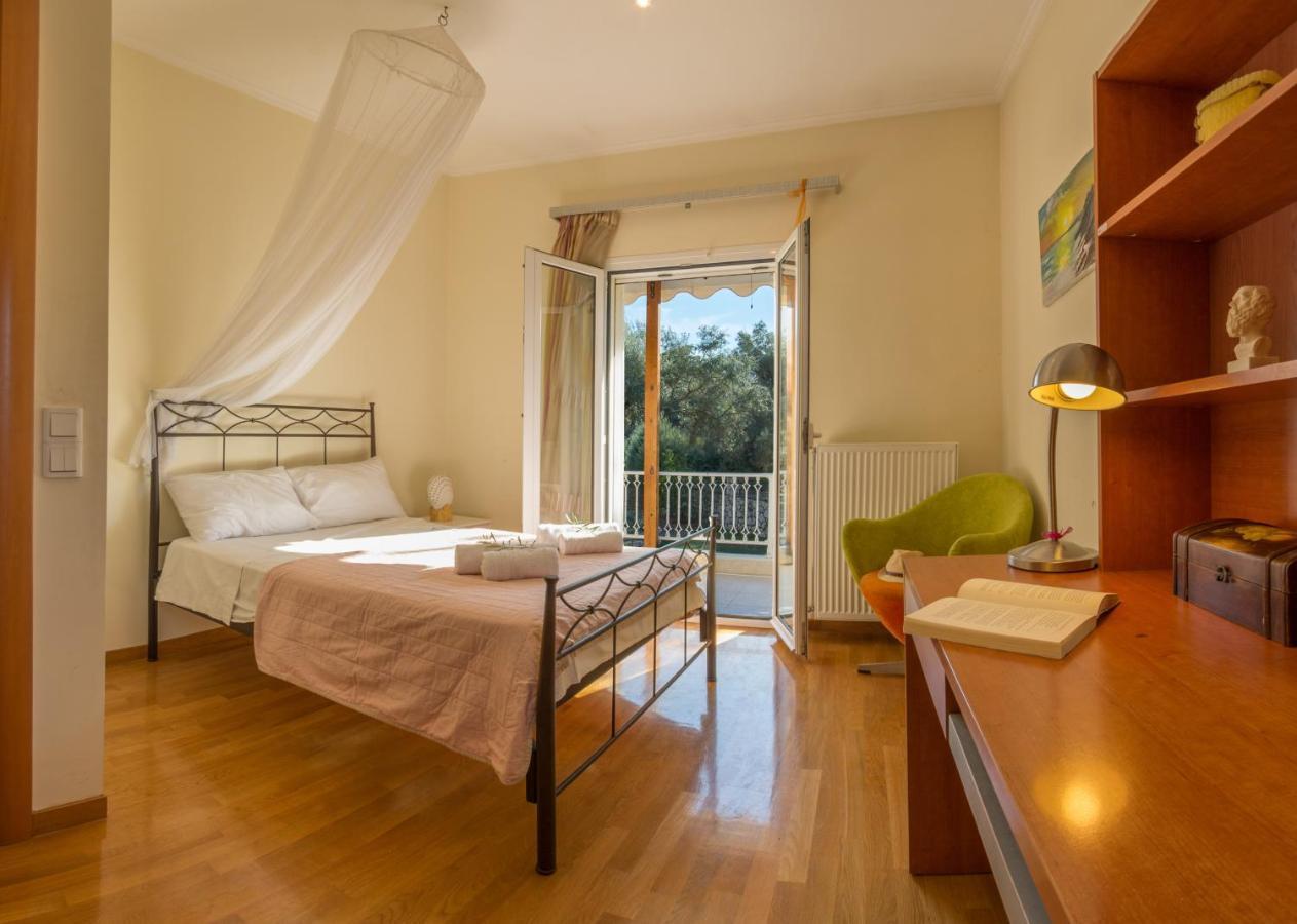 Oli Terra Apartment Lefkada City ภายนอก รูปภาพ