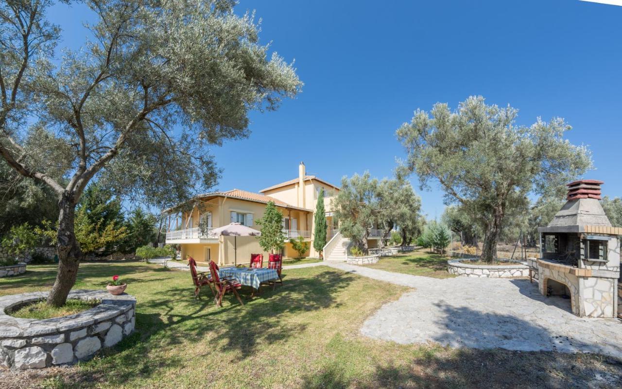 Oli Terra Apartment Lefkada City ภายนอก รูปภาพ