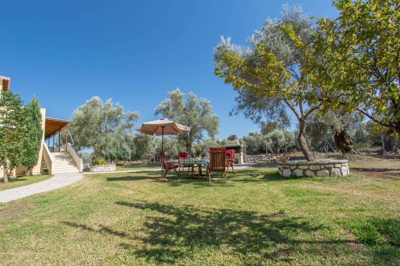 Oli Terra Apartment Lefkada City ภายนอก รูปภาพ