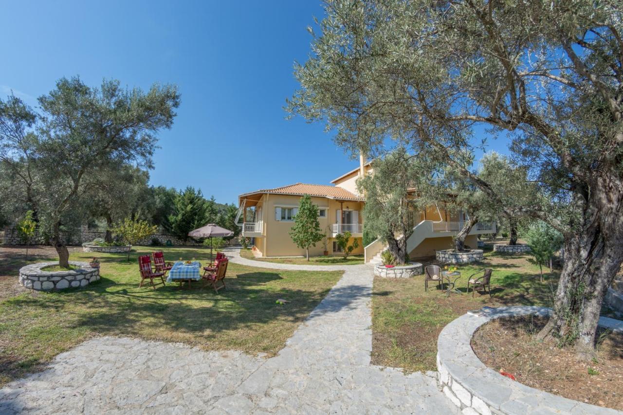 Oli Terra Apartment Lefkada City ภายนอก รูปภาพ