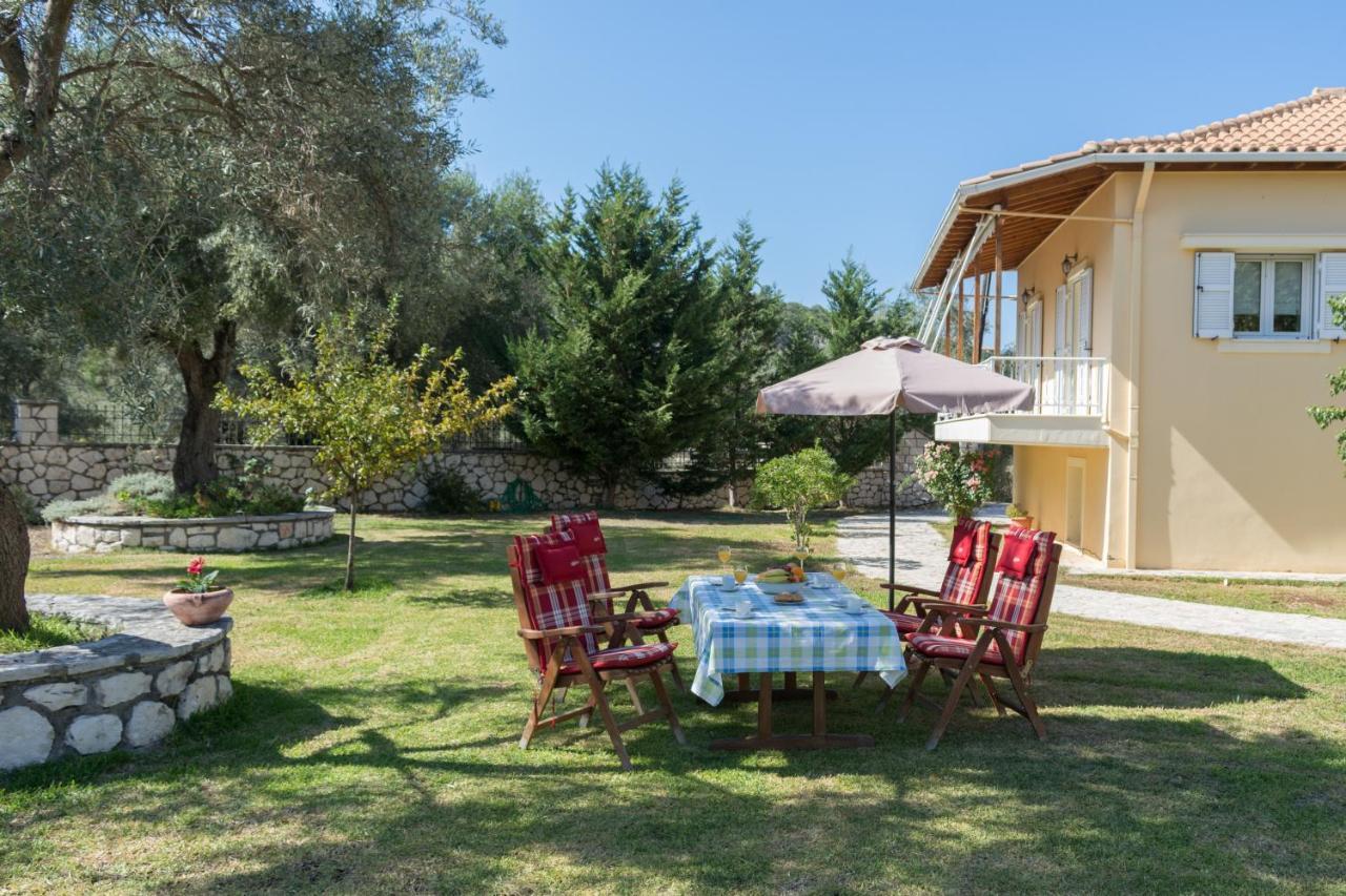 Oli Terra Apartment Lefkada City ภายนอก รูปภาพ