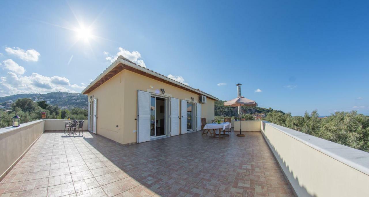 Oli Terra Apartment Lefkada City ภายนอก รูปภาพ