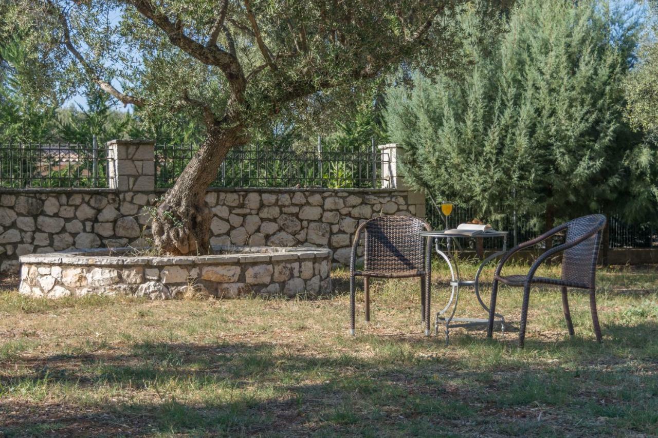 Oli Terra Apartment Lefkada City ภายนอก รูปภาพ